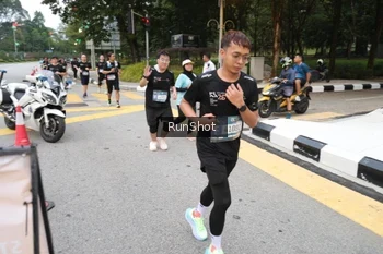 Runner Photo 4252172