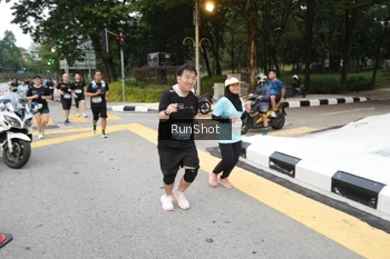 Runner Photo 4252175