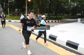 Runner Photo 4252178