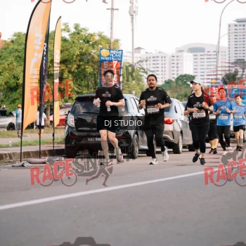 Runner Photo 425219