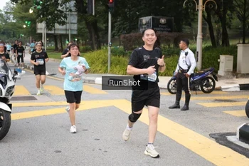 Runner Photo 4252226