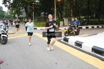 Runner Photo 4252231