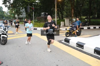 Runner Photo 4252233