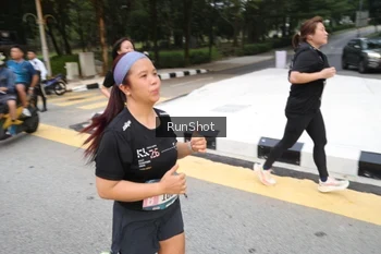 Runner Photo 4252285