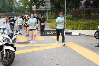 Runner Photo 4252295