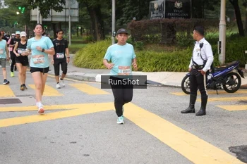 Runner Photo 4252296