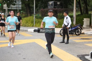 Runner Photo 4252303