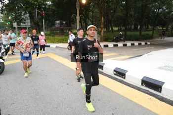 Runner Photo 4252409