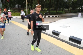 Runner Photo 4252416