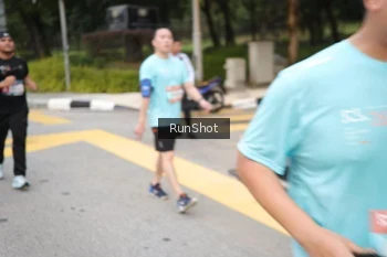 Runner Photo 4252459