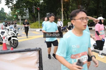 Runner Photo 4252460