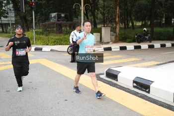 Runner Photo 4252465