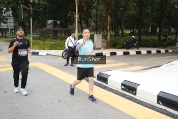 Runner Photo 4252468
