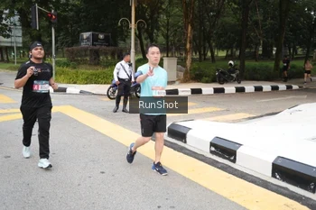 Runner Photo 4252480