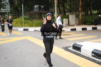 Runner Photo 4252481