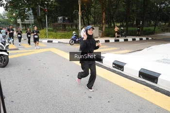 Runner Photo 4252504