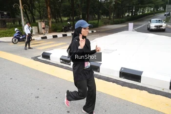 Runner Photo 4252505