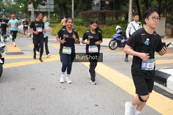 Runner Photo 4252522
