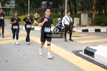 Runner Photo 4252526