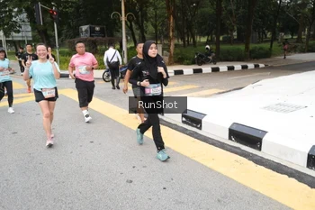 Runner Photo 4252638