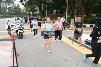 Runner Photo 4252645
