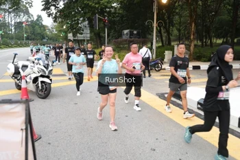 Runner Photo 4252654