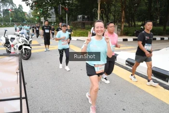 Runner Photo 4252660