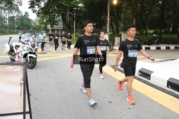 Runner Photo 4252682