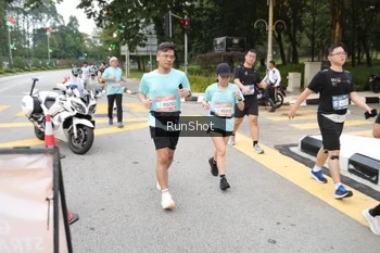 Runner Photo 4252761