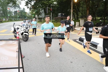 Runner Photo 4252765