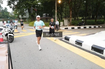 Runner Photo 4252782