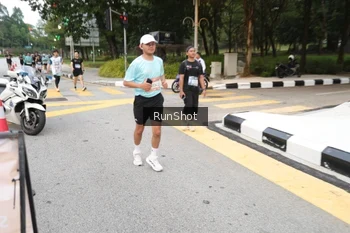 Runner Photo 4252787