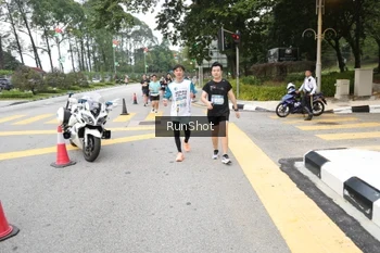 Runner Photo 4252825