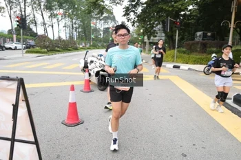 Runner Photo 4252869