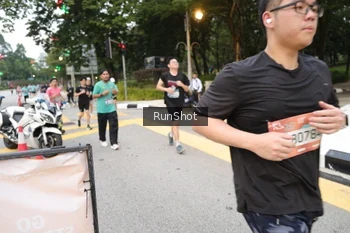 Runner Photo 4252876