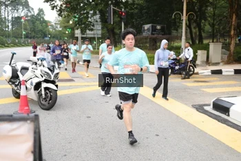 Runner Photo 4253016