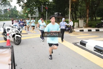 Runner Photo 4253019
