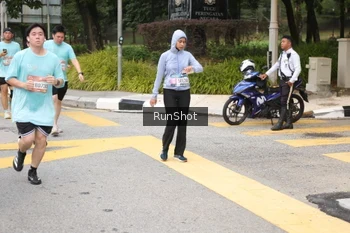 Runner Photo 4253021