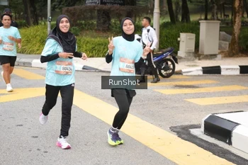 Runner Photo 4253098