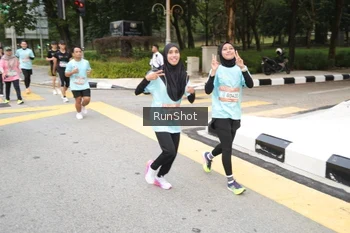 Runner Photo 4253102