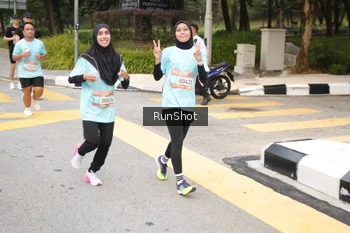 Runner Photo 4253109