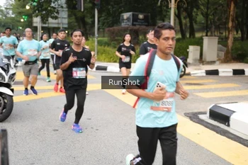 Runner Photo 4253187