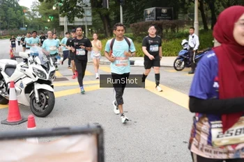 Runner Photo 4253190