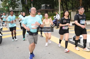 Runner Photo 4253221