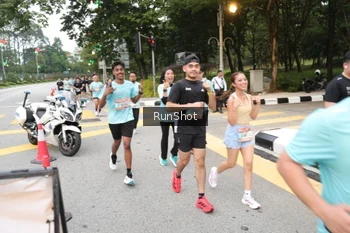 Runner Photo 4253229