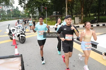 Runner Photo 4253233