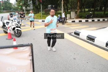 Runner Photo 4253235