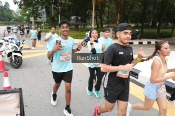 Runner Photo 4253237