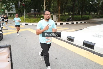 Runner Photo 4253239