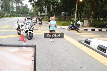 Runner Photo 4253245